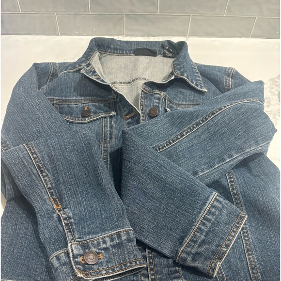 SIZE 6 - Picture 3 of 8